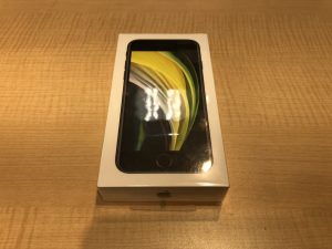 Apple iPhone SE2(アイフォンSE2)　64GBを25000円買取しました！【モバトルココリア多摩センター店】