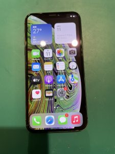 iPhoneXS 256GB docomo SIMロック解除済み買取しました！【モバトル天神地下街店】