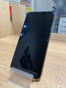 長野県茅野市のお客様よりiPhone(アイフォン)XSMaxを買取させて頂きました！【モバトルイオンモール松本店】