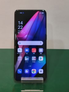 OPPO Find X3 Pro（オッポ）の買取を行いました！モバトルなら即日無料査定させて頂きます！【大阪なんばウォーク店】