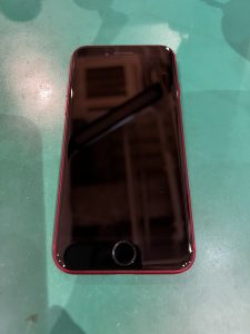 美品のiPhoneSE2(アイフォン)を買取致しました！買取ならモバトル水戸オーパ店へ！！