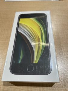 新品未開封のiPhoneSE第2世代（アイフォン）を買取しました！【モバトル渋谷モディ店】