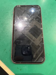 故障品でもOK！アウトカメラが映らないiPhoneXR(アイフォン)の買取をしました！買取ならモバトル水戸オーパ店へ！！