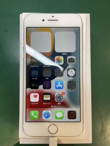 iPhone8 シルバー　256G SIMフリー版　査定依頼【モバトル横浜戸塚モディ店】