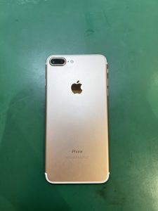 iPhone7Plus ローズゴールド 256GB  Softbank SIMロック解除済み 【モバトル横浜戸塚モディ店】