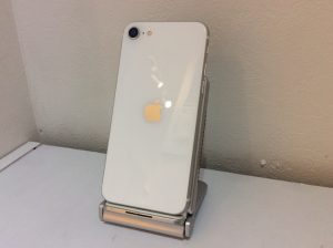 iPhoneSE 第3世代(アイフォンSE3/2022モデル)を買取させて頂きました✨