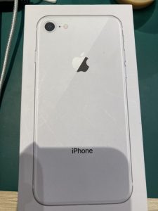 本日もiPhone8　Cランク買取しました！　高価買取モバトル天神地下街店★