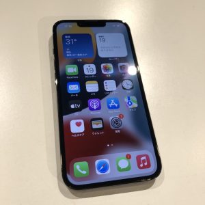 利用制限のかかった訳ありのiPhone13（アイフォン）もモバトル渋谷店なら買い取ります！