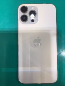 割れたスマホも買取OK！モバトルセレオ相模原店です。