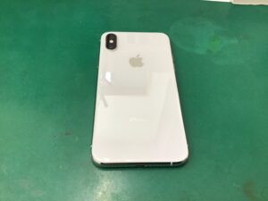 iPhone XSを買取いたしました。【モバトル港北店】