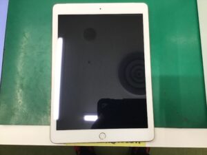 iPad第5世代の買取査定をさせていただきました！【モバトル 八王子オクトーレ店】