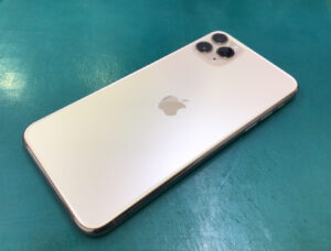 iPhone11ProMAXを買い取らせていただきました！【モバトル海老名ビナウォーク店】