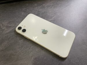 iPhone 11（アイフォン）の買取をおこないました！スマートフォン、タブレットの買取はモバトルなんばウォーク店のお任せください！【大阪なんばウォーク店】