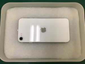 iPhoneSE2の買取をさせていただきました！【モバトル王子店】