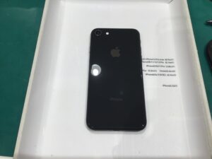 iPhone8を買い取らせて頂きました【モバトル港北】