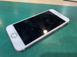 iPhone 7(アイフォン)を買い取りました！状態良好です！【モバトルペリエ千葉店】