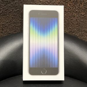 新品未開封品のiPhone SE (第3世代) (アイフォンSE3)は、モバトル渋谷店が高価買取いたします！！
