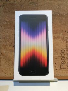 Apple iPhone SE 第3世代(アップル アイフォン SE 2022)を買い取りました！【モバトル 広島パルコ新館店】