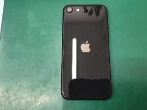 モバトルセレオ相模原/iPhoneSE2の買い取りを承りました