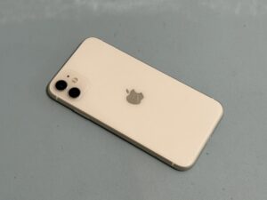 中古のiPhone11（アイフォン）の買取をしました！買取ならモバトル水戸オーパ店へ！