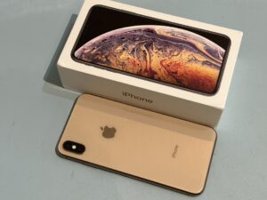 中古のiPhoneXsMax（アイフォン）の買取をしました！買取ならモバトル水戸オーパ店へ！