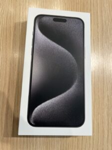 最新iPhone15ProMax(アイフォン)の買取査定もモバトル新宿PePe店へどうぞ♬