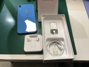 iPhoneXRを買取いたしました。【モバトル西八王子店】