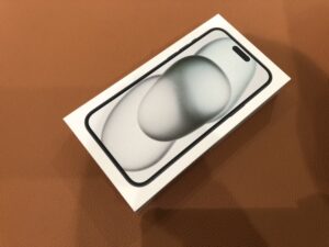 新品未開封のiPhone15Plus(アイフォンフィフティーンプラス)の買取を行いました!【モバトル仙台PARCO2店】