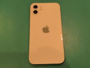 【iPhone12(アイフォン)】バッテリーが消耗していても買取可能です！！【モバトル横浜戸塚モディ店】
