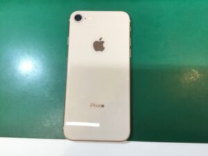 iPhone8を買取いたしました。【モバトル港北店】