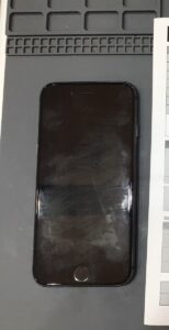 iPhone8を買い取り査定しました！【モバトルイーアス高尾店】