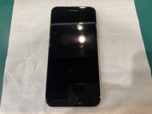iPhoneSE2(アイフォン)を買い取りました！使いやすくて今も使われ続けてる傑作スマホです！【モバトルペリエ千葉店】