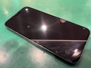 iPhone 13 256GBを買取！△でも買取！【モバトルペリエ千葉店】