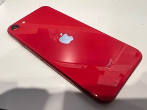iPhone SE 2 買取強化中！プロダクトレッド 64GB【モバトルペリエ千葉店】