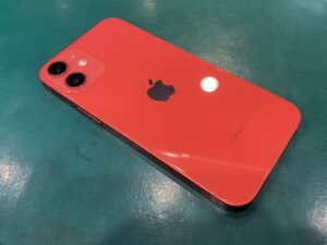 iPhone 12 mini（レッド・128GB）を買取しました！【モバトルペリエ千葉店】