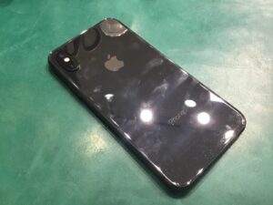 iPhoneX を買取査定を致しました！　「モバトル中野ブロードウェイ店（iPhone修理工房内）」へ！