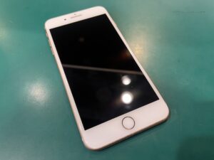 使わなくなったiPhone 8 Plus（アイフォン8プラス）を5000円で買取！【モバトルペリエ千葉店】