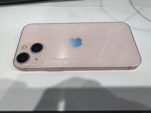 iPhone 13 mini（アイフォン13ミニ）中古買取 24,000円で高価買取！【モバトルペリエ千葉店】
