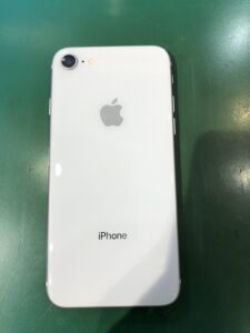 【スマホ修理工房新百合丘オーパ店】iPhone8 64GBを買取させて頂きました！