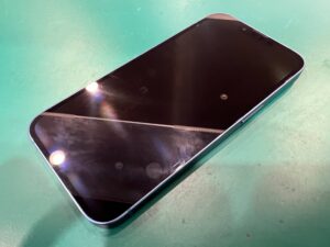 iPhone 13（アイフォン13）中古買取 24,000円で高価買取！【モバトルペリエ千葉店】