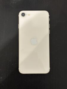 iPhone SE3 128GBの中古端末を買取りました!!