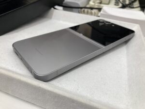 Galaxy Z Flip 6 をお持ち込みいただきました。【モバトル京王聖蹟桜ヶ丘ショッピングセンターB館店】