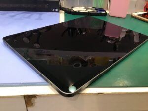 iPadAir5をお持ち込みいただきました。【モバトルイーアス高尾店】