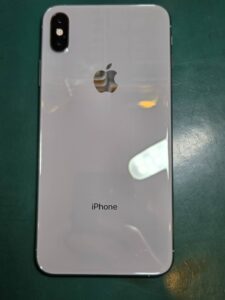 iPhone XSM 256GBの中古端末を買取いたしました！