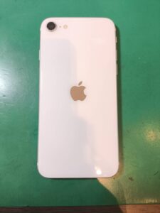 iPhoneSE3 モバトル スマホ修理工房