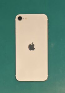 iPhone SE 第二世代 128GBの中古端末を買取いたしました！