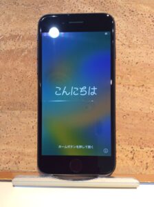 ★iPhone17seriesが発売され機種変更が多くなっております！iPhone13,14,15(アイフォン13,14,15)シリーズ買取強化中！！★Apple iPhoneSE第2世代 (アップル アイフォン スペシャルエディション 2020年モデル)SIMフリー版中古正常品★【モバトル広島パルコ新館店】