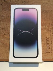 ★本日iPhone17seriesが発売されました♪機種変更が多くなる今が売り時！iPhone13,14(アイフォン13,14)シリーズ買取強化中！★Apple iPhone14Pro(アップル アイフォン 14プロ)SIMフリー版中古正常品★【モバトル広島パルコ新館店】