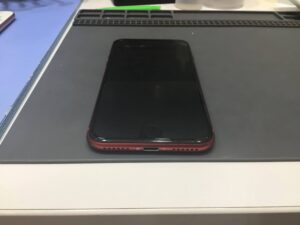 iPhoneSE3を買い取り査定しました！【モバトルイーアス高尾店】