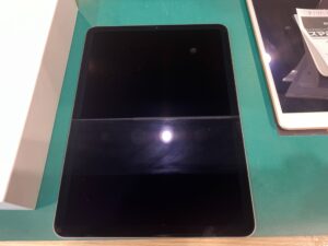 iPad Air 5 Wi-Fi（アイパッドエアー5 ワイファイ）中古買取 38000円で高価買取！【モバトルペリエ千葉店】
